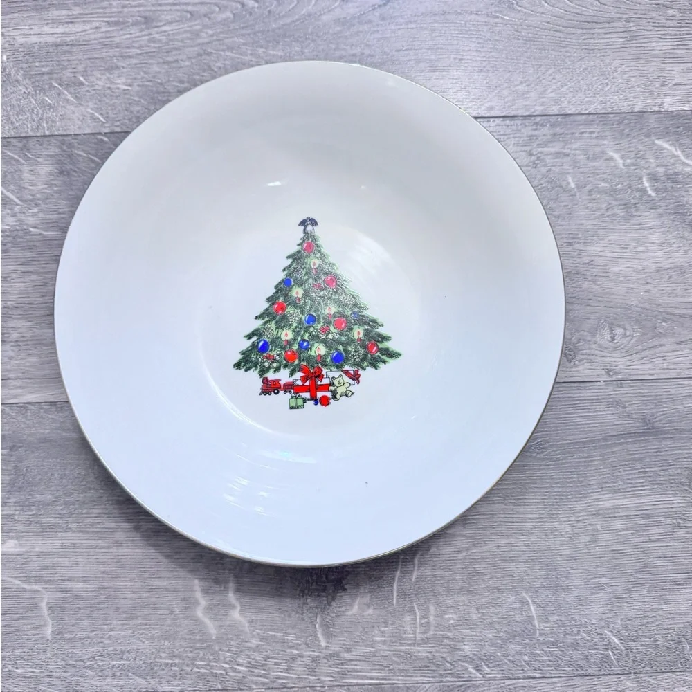 Trisa Fine China Christmas Collection Large Serving Bowl‎ 9.25